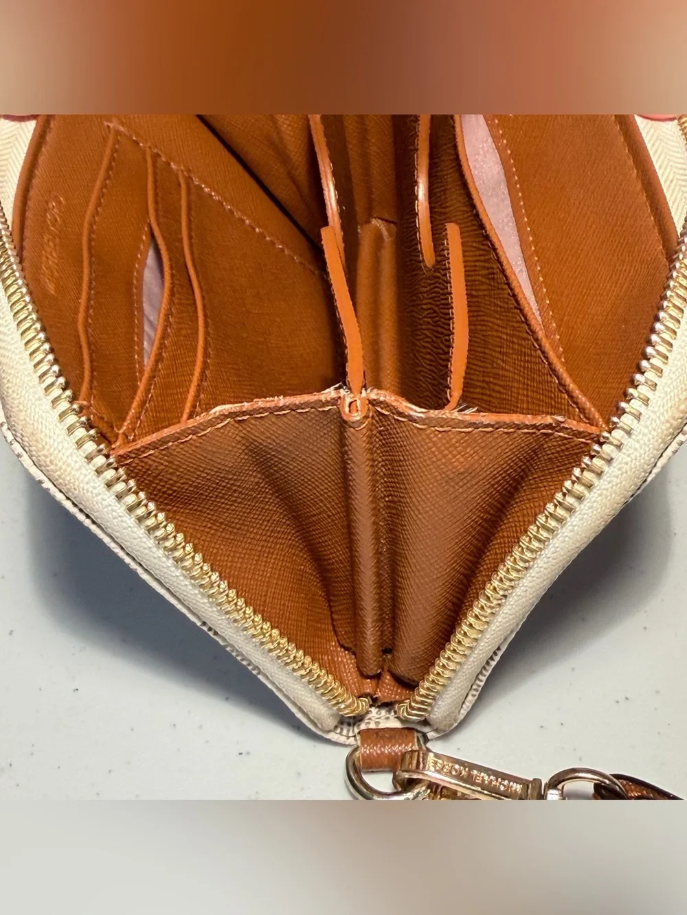 Michael Kors Jet Set Travel Double Zip Wristlet Wallet Vanilla & Acorn Monogram